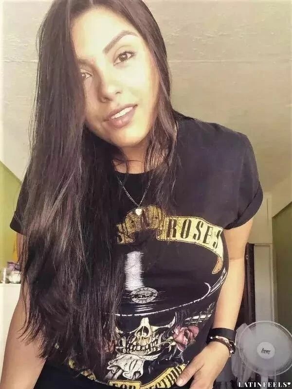 Alba Profile image 2